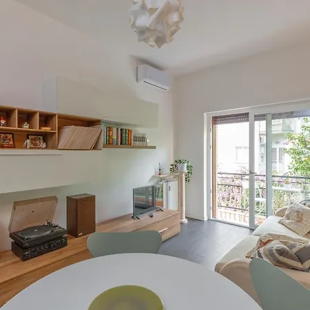 Apartament Holi - Bright&comfy Intrastevere Rzym
