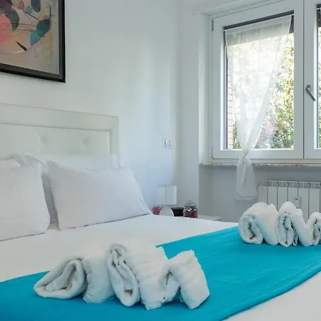 Apartament Holi - Bright&comfy Intrastevere Rzym